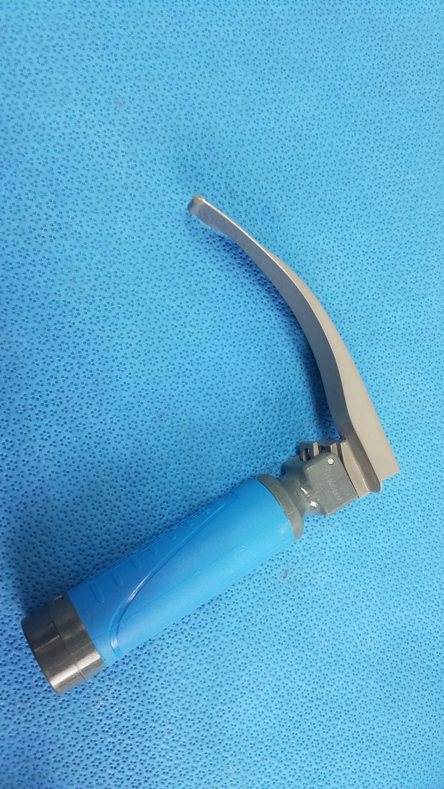 Flexicare BritePro Solo Laryngoscope Handle Mac 3 Laryngoscope Handle with Blade, second-hand product photo 7