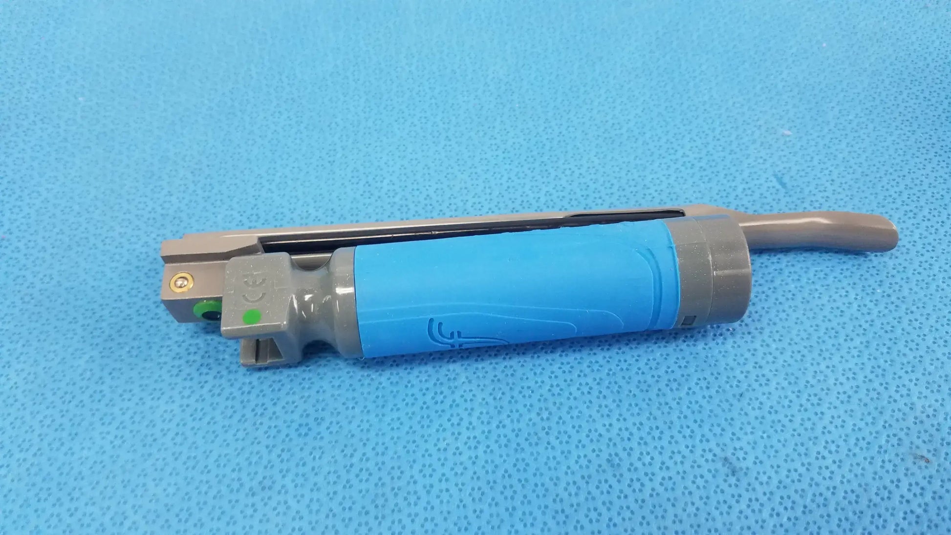 Flexicare BritePro Solo Laryngoscope Handle Mill 3 Laryngoscope Handle, second-hand product photo 1