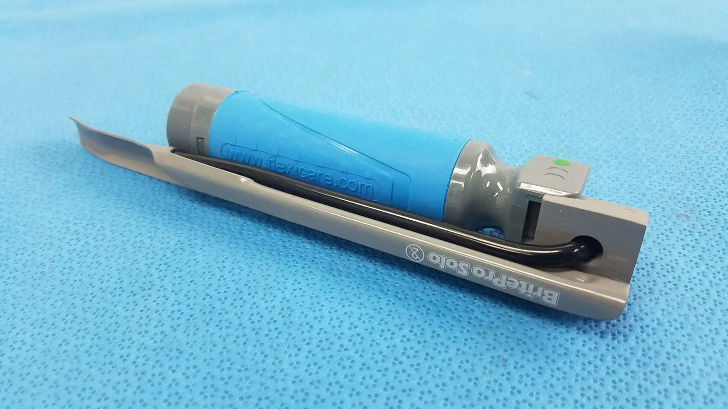 Flexicare BritePro Solo Laryngoscope Handle Mill 3 Laryngoscope Handle, second-hand product photo 4