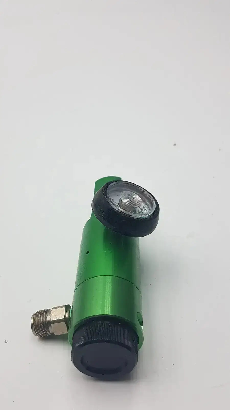 Flotec Oxygen Regullator Up to 3000 PSI/200 Bar Oxygen Regulator, second-hand product photo 7