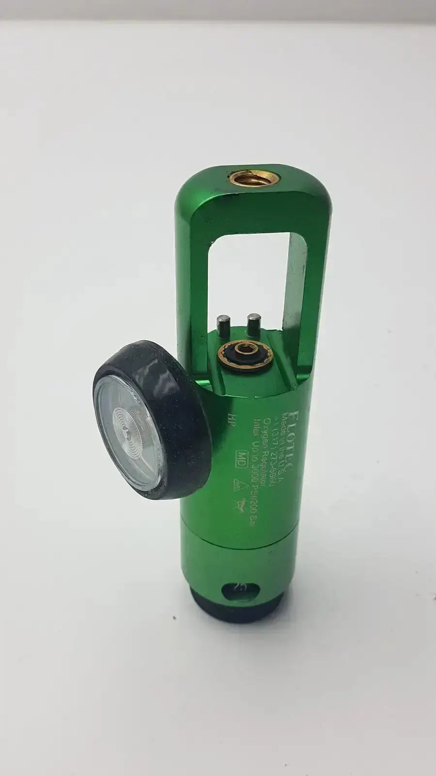 Flotec Oxygen Regullator Up to 3000 PSI/200 Bar Oxygen Regulator, second-hand product photo 2