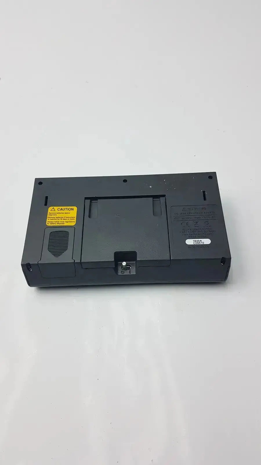 Fluke 1620A DewK Digital Thermometer-Hygrometer Digital Thermometer-Hygrometer, as-is (for parts) product photo 11