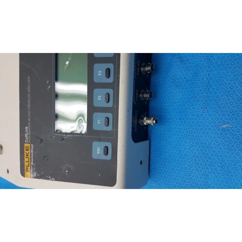 Fluke Biomedical CuffLink Non‑Invasive BP Analyzer – Clinical Accuracy Non-Invasive Blood Pressure Analyzer, second-hand product photo 4
