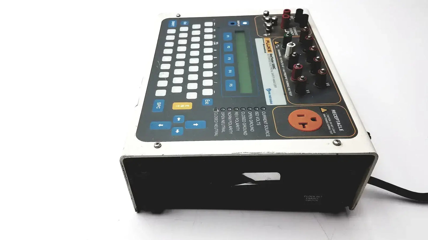 FLUKE MedTester 5000c Biomedical Electrical Safety Analyzer Electrical Safety Analyzer, second-hand product photo 12