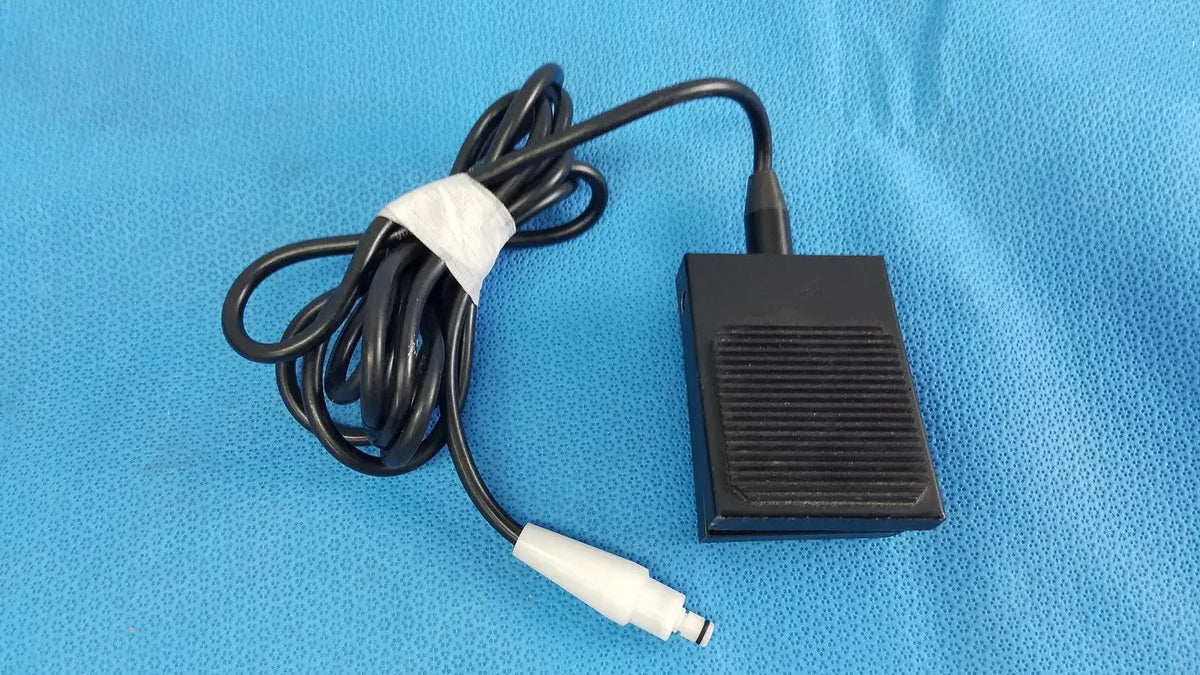 Reuse Medical Foot Pedal Switch 20511096 for Medical Equipment Other Healthcare, Lab & Dental, second-hand product photo 1