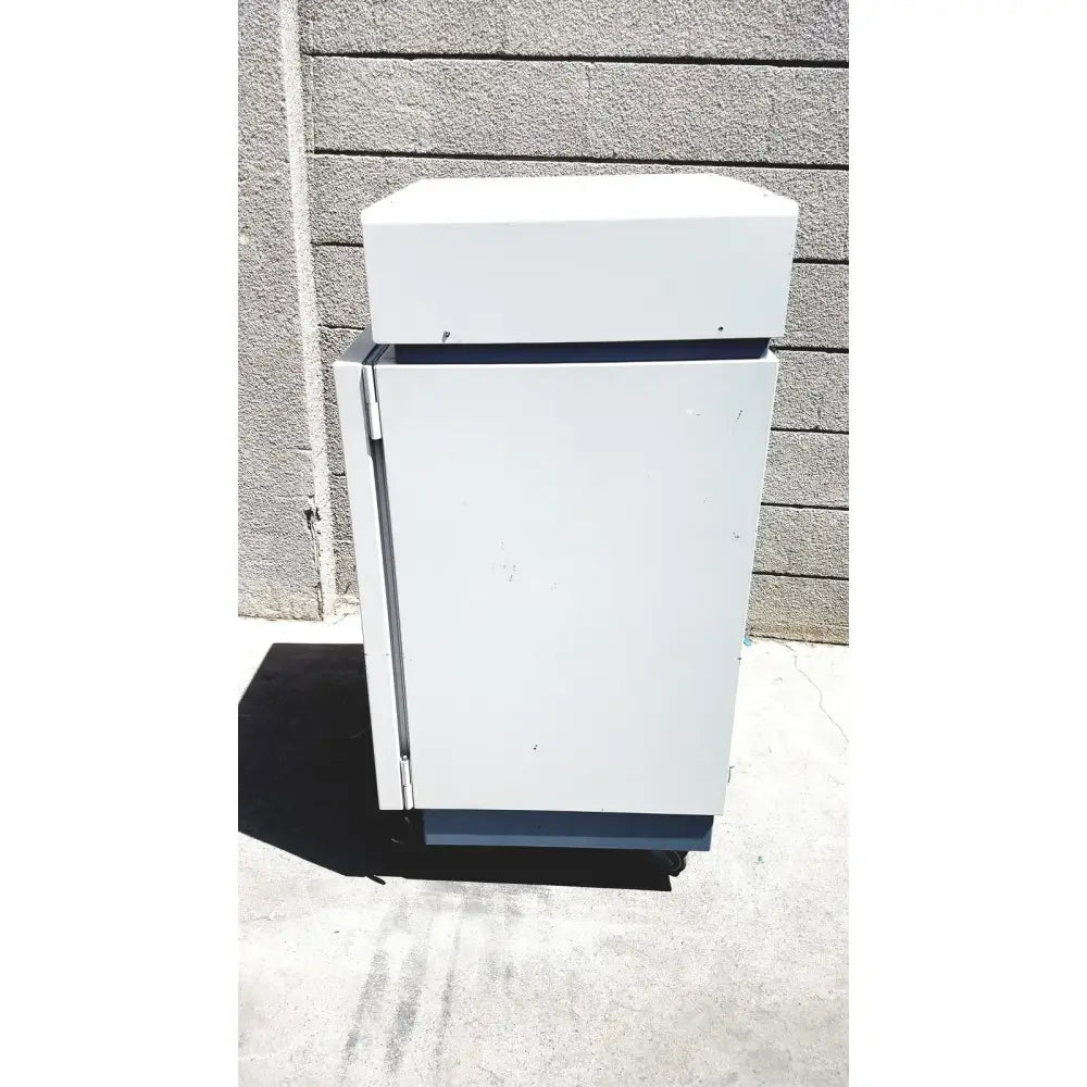 Forma Scientific 3154 Lab Incubator – Untested – For Parts or Repair Laboratory Incubator, as-is (for parts) product photo 5