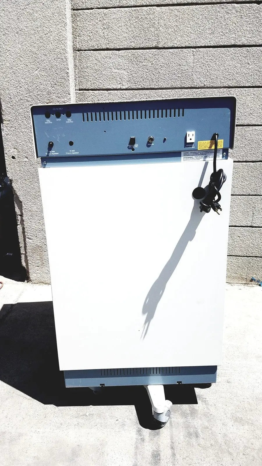 Forma Scientific 3154 Lab Incubator – Untested – For Parts or Repair Laboratory Incubator, as-is (for parts) product photo 1