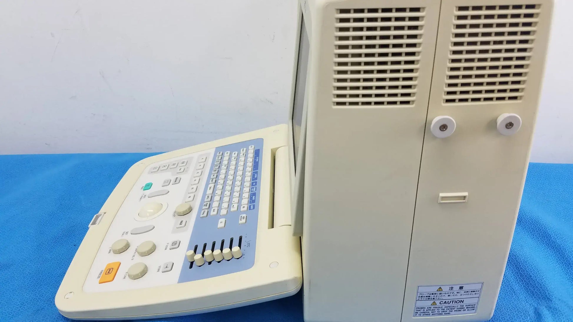Fukuda Denshi Tellus UF-750XT Diagnostic Ultrasound Imaging System Portable Ultrasound System, second-hand product photo 4