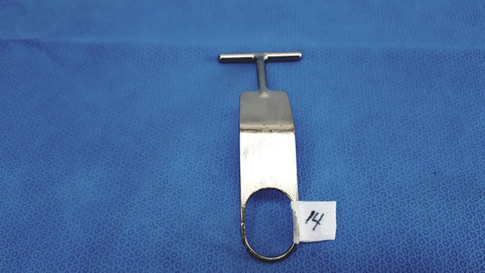 Reuse Medical Fukuda Style Shoulder Retractor – Orthopedic Surgical Instrument Surgical & Orthopedic Instruments, second-hand product photo 1