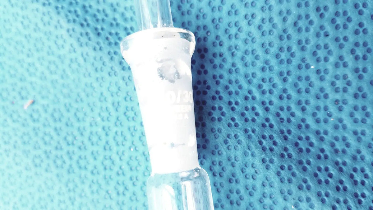 Clear glass gas inlet adapter with white frosted mouthpiece and dual hose connections for 24/40 inner joint