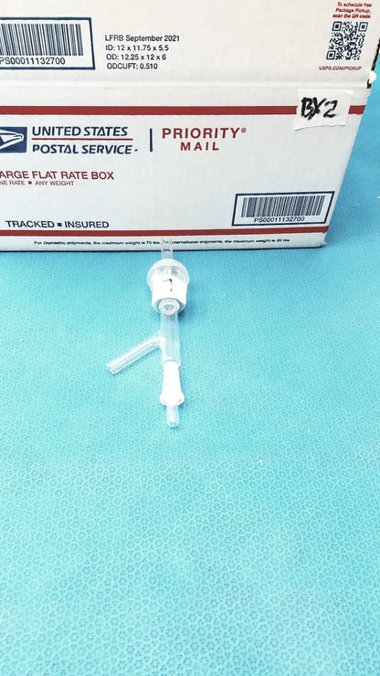 Reuse Medical Gas Inlet Adapter – 24/40 Inner Joint, Dual Hose Connections Lab Flasks, second-hand product photo 1
