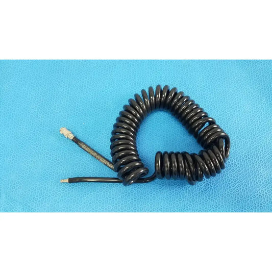 GAS MEDICAL SYSTEMS Coiled Gas Hose P/N 01-01-0495 Coiled Gas Hose, second-hand product photo 1