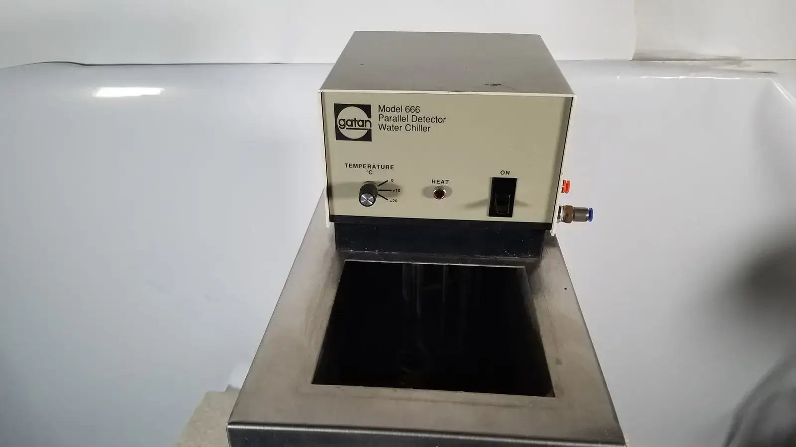 PolyScience Gaton Model 666 Parallel Detector Water Chiller Water Chiller, second-hand product photo 6