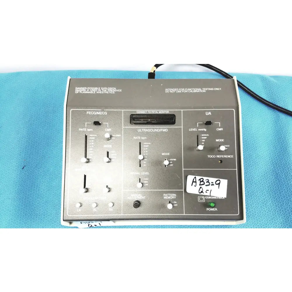 GE 325 Corometrics Maternal/Fetal Simulator 14203A Maternal/Fetal Simulator, second-hand product photo 1