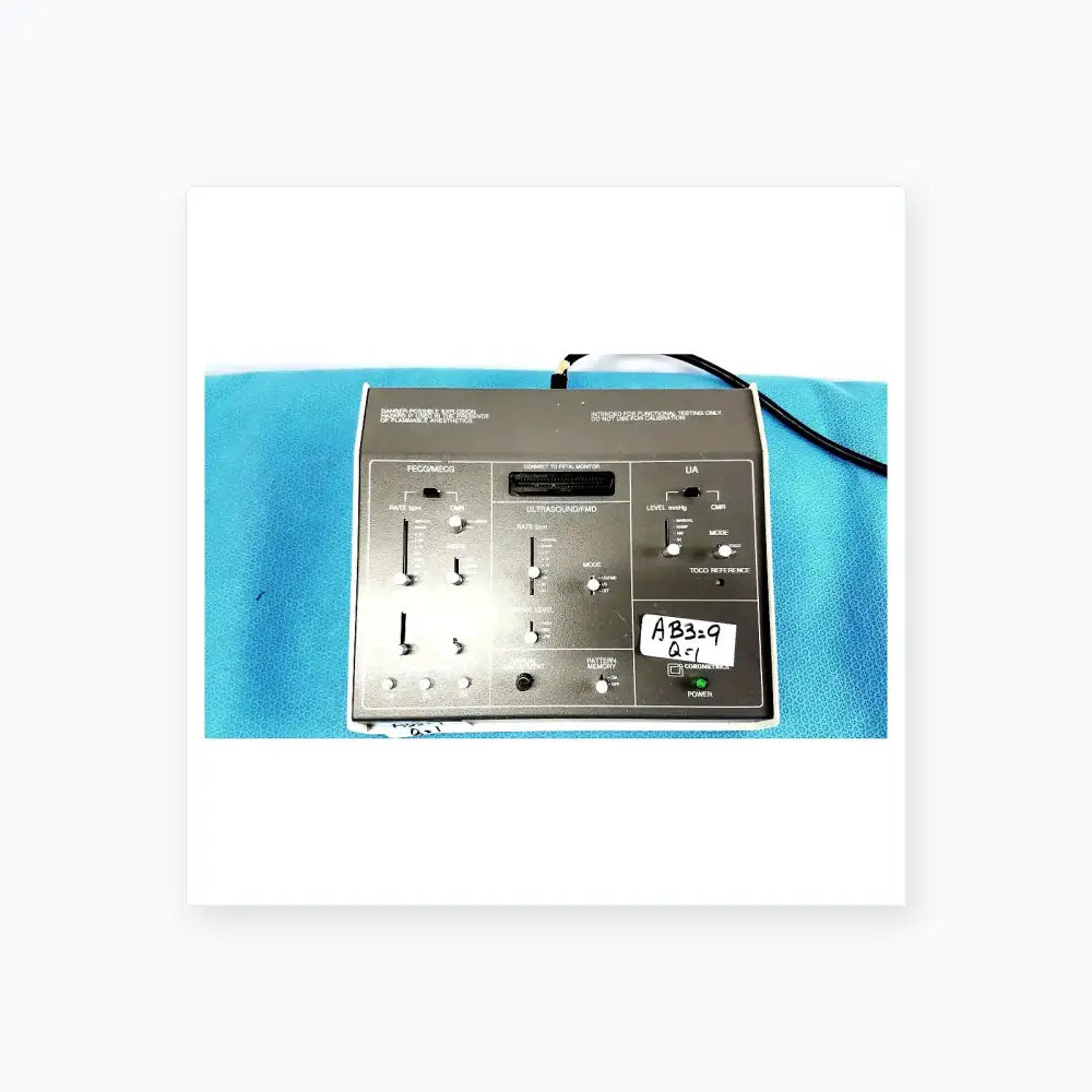 GE 325 Corometrics Maternal/Fetal Simulator 14203A Maternal/Fetal Simulator, second-hand product photo 1