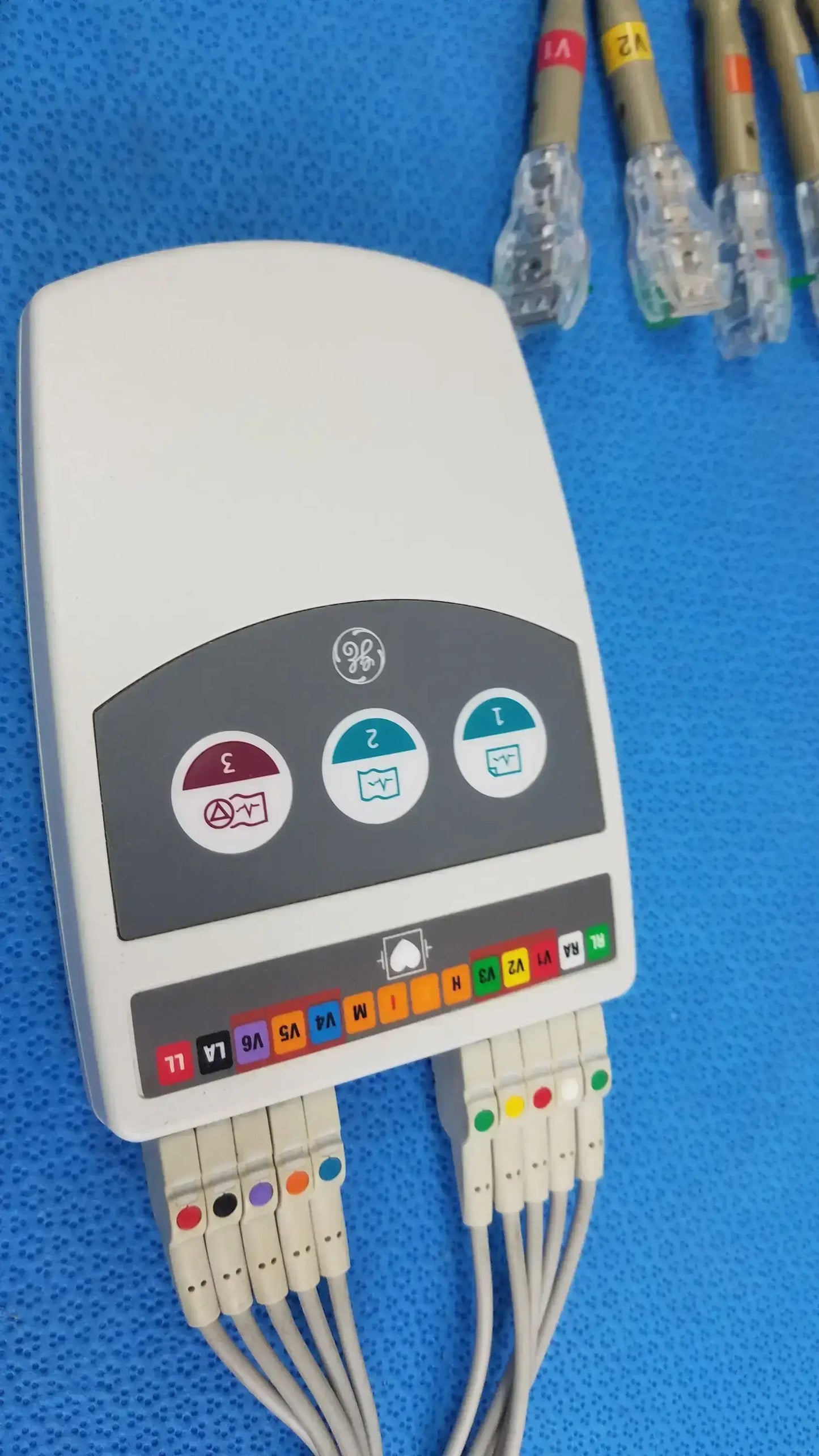 GE CAM 14 ECG Acquisition Module With Leads Ref 900995-002 ECG Acquisition Module, second-hand product photo 3