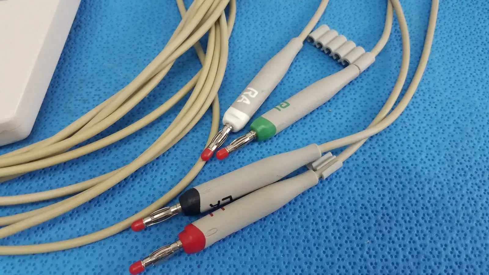 GE CAM HD ECG EKG Patient Lead Cable 900995-003 w/ Leads ECG Lead Cable, second-hand product photo 4