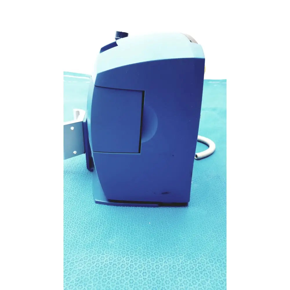 Blue plastic rectangular carescape dinamap v100 vital signs monitor with small side panel used tested working with cuff