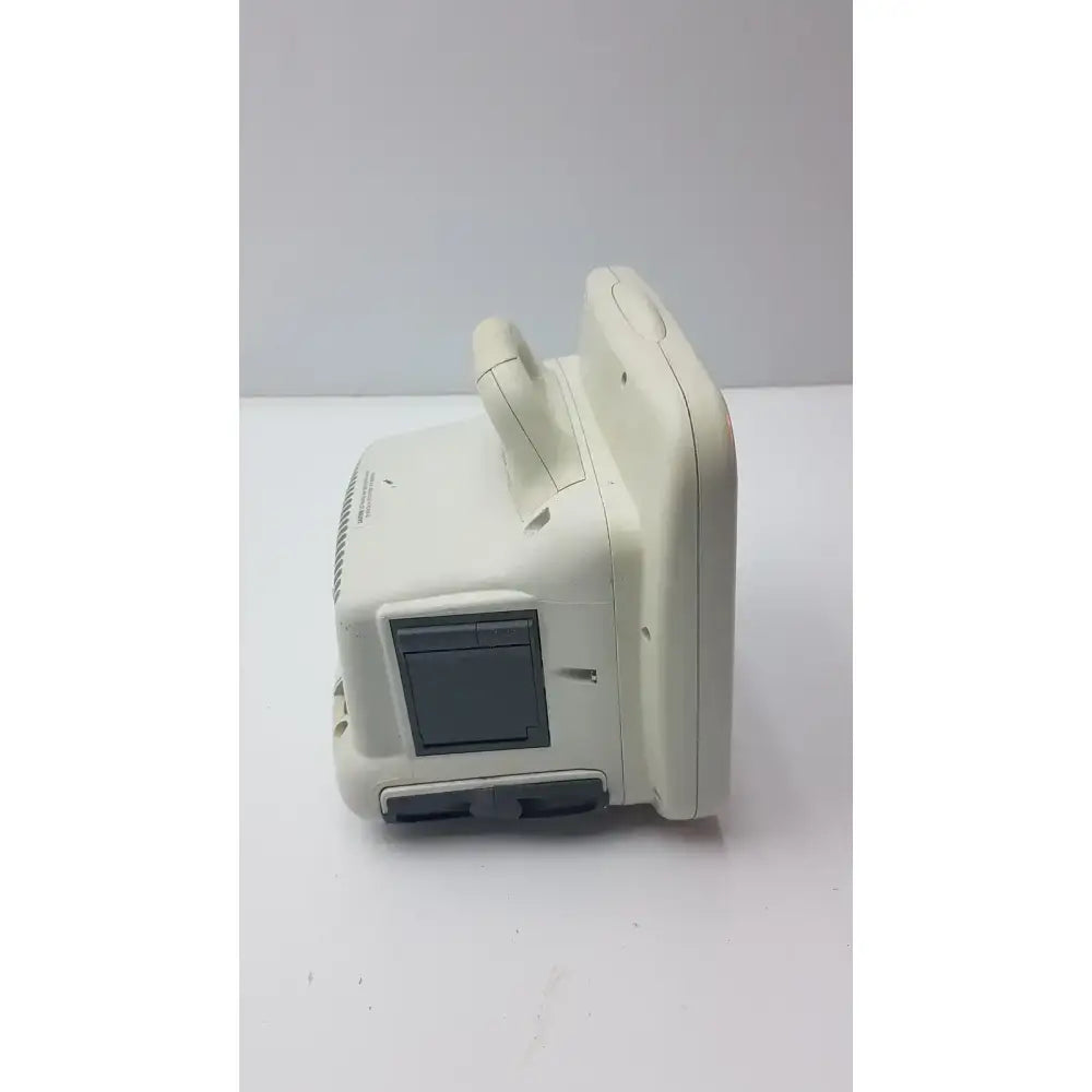 GE Dash 4000 Patient Monitor With BP, SPO2, Temp, CO2, NBP, & ECG Patient Monitor, second-hand product photo 4