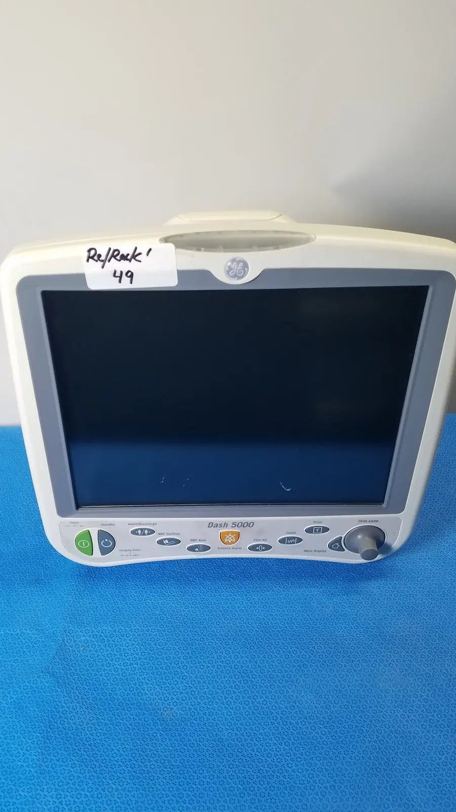 Reuse Medical GE Dash 5000 Patient Monitor ECG, SpO2, NBP, Temp - 2023615-302 Other Medical & Lab Equipment, as-is (for parts) product photo 1