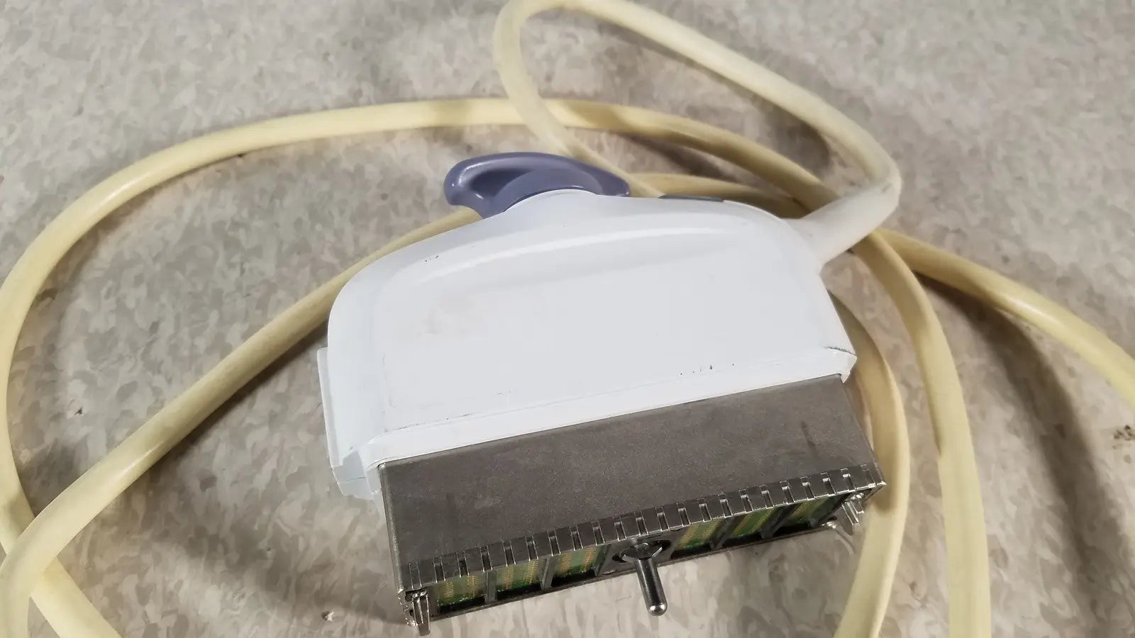 GE Healthcare ML6-15-D Wideband Linear Ultrasound Transducer REF 5199103 Ultrasound Transducer, second-hand product photo 11