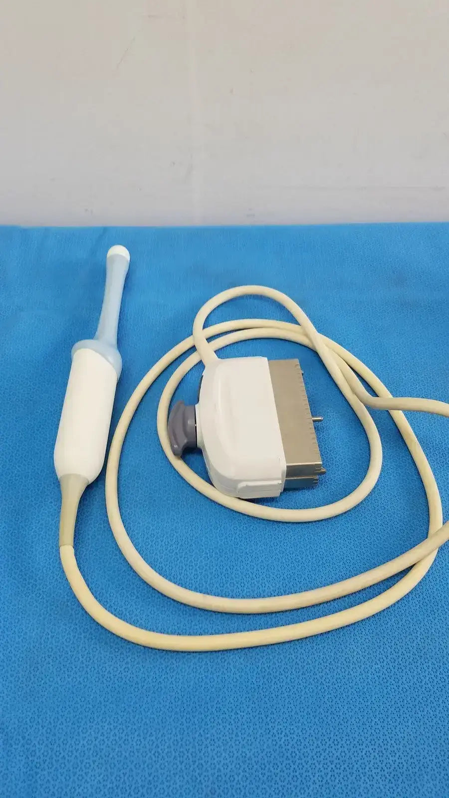 GE Healthcare RIC5-9-D Real-Time 4D Transvaginal/Endocavity Ultrasound Probe Ultrasound Probe, as-is (for parts) product photo 1
