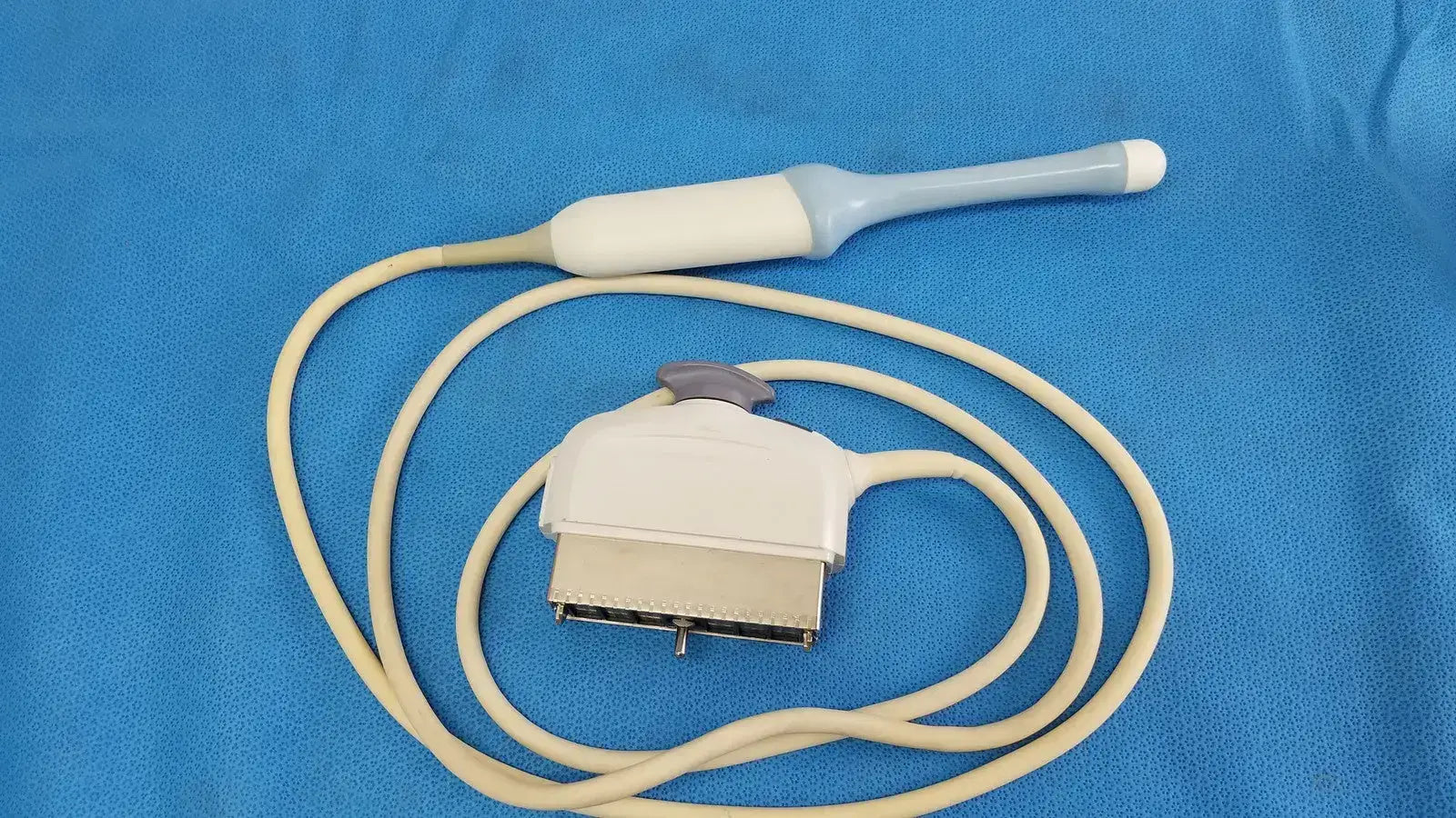 GE Healthcare RIC5-9-D Real-Time 4D Transvaginal/Endocavity Ultrasound Probe Ultrasound Probe, as-is (for parts) product photo 5