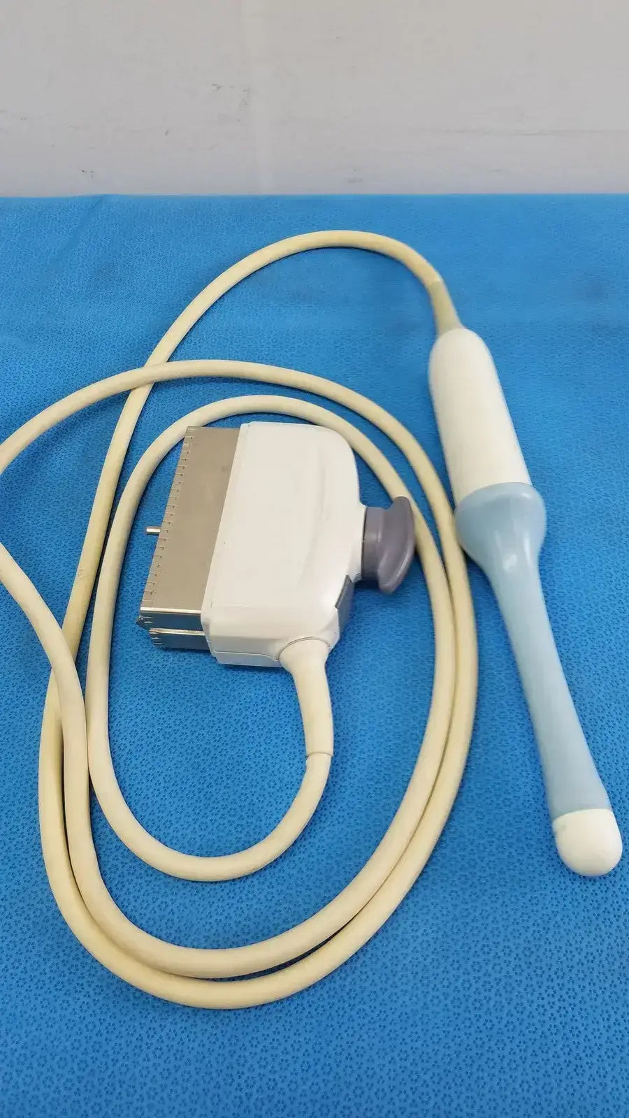 GE Healthcare RIC5-9-D Real-Time 4D Transvaginal/Endocavity Ultrasound Probe Ultrasound Probe, as-is (for parts) product photo 6
