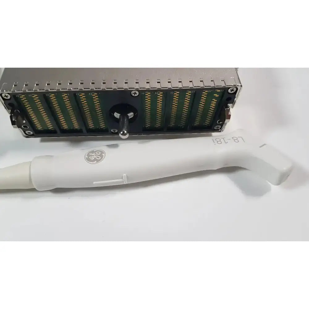 GE Medical GE L8-18i-D Linear Array Ref. 5336965 Ultrasound Transducer, second-hand product photo 2