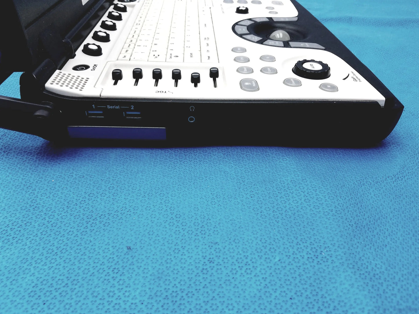 GE Logiq E 5439035 Portable Ultrasound Machine Portable Ultrasound Machine, as-is (for parts) product photo 17
