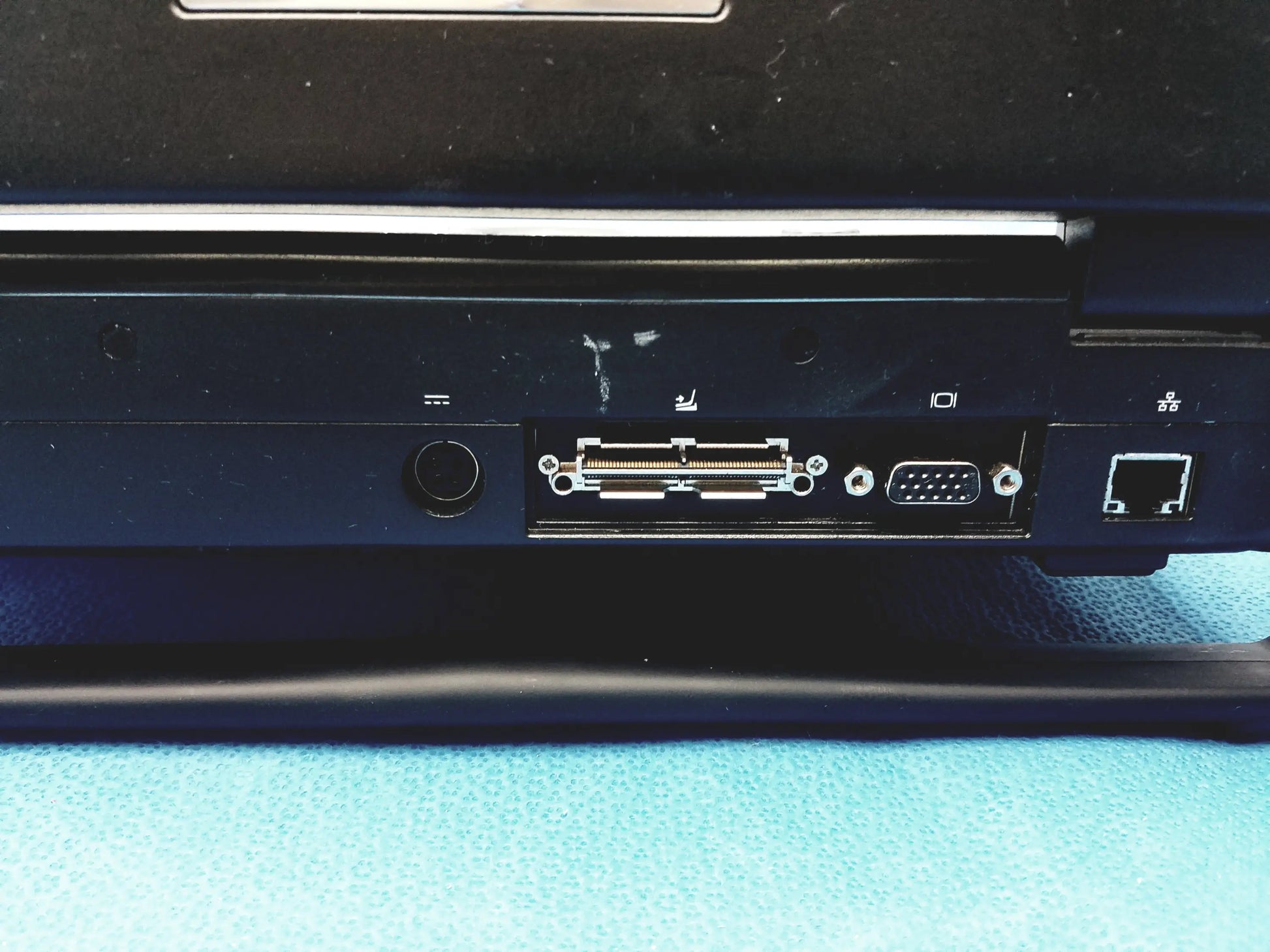 GE Logiq E Portable Ultrasound Machine Portable Ultrasound Machine, as-is (for parts) product photo 17