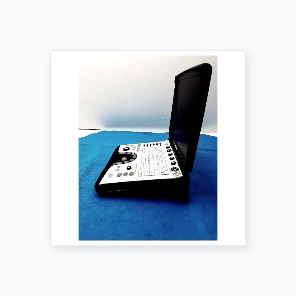 GE Logiq E Portable Ultrasound Machine Portable Ultrasound Machine, as-is (for parts) product photo 21