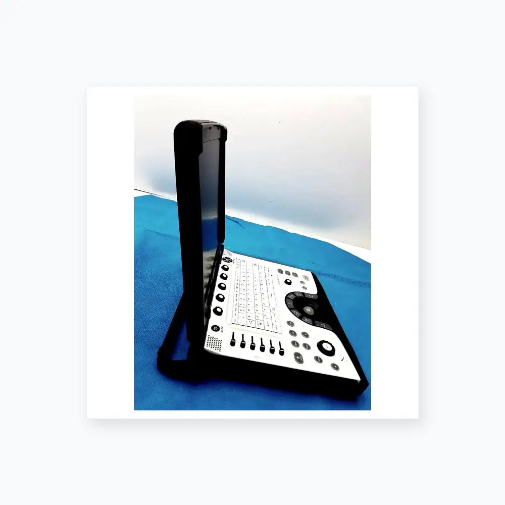 GE Logiq E Portable Ultrasound Machine Portable Ultrasound Machine, as-is (for parts) product photo 10