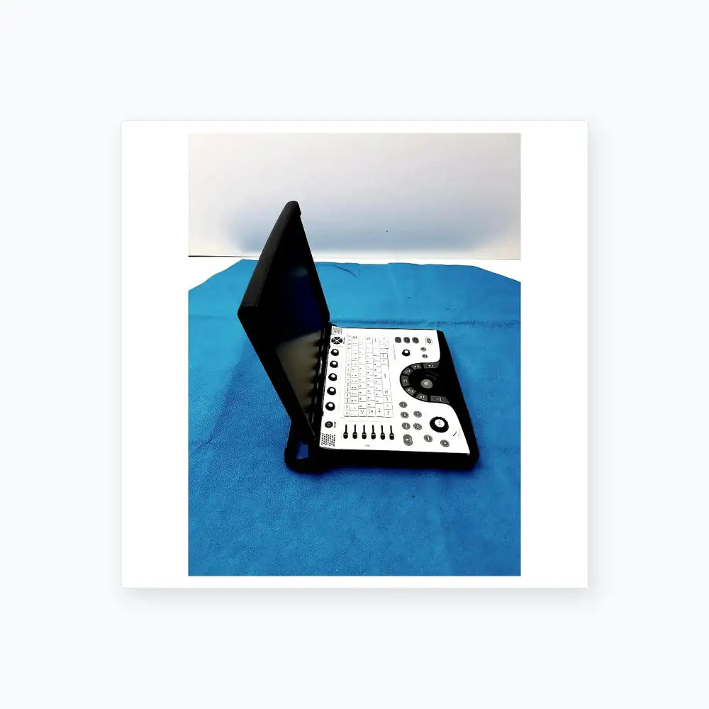 GE Logiq E Portable Ultrasound Machine Portable Ultrasound Machine, as-is (for parts) product photo 14