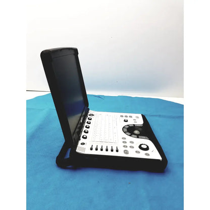 GE Logiq E Portable Ultrasound Machine Portable Ultrasound Machine, as-is (for parts) product photo 12