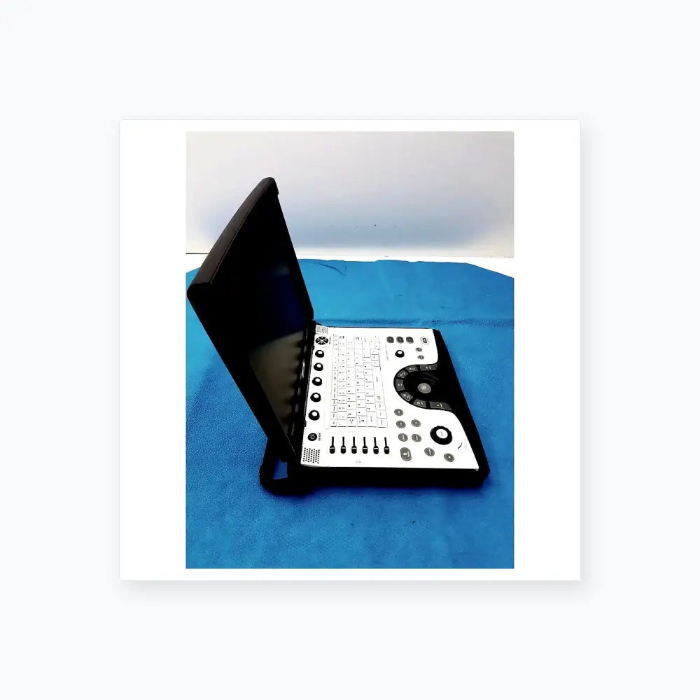 GE Logiq E Portable Ultrasound Machine Portable Ultrasound Machine, as-is (for parts) product photo 11