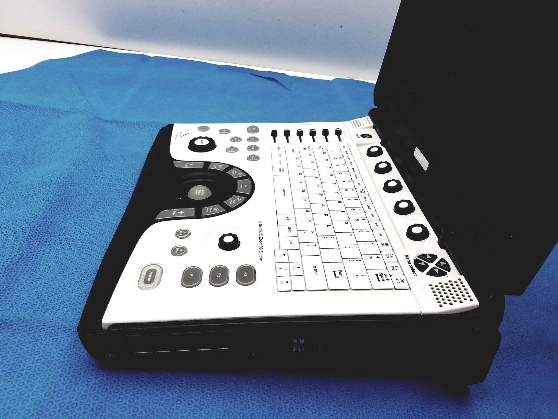GE Logiq E Portable Ultrasound Machine Portable Ultrasound Machine, as-is (for parts) product photo 24