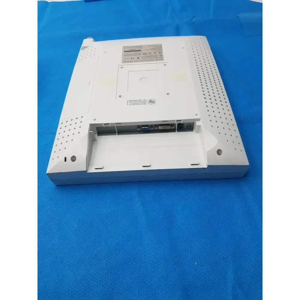 GE Medical Systems USE1903A LCD Flat Panel Monitor with Power Supply Medical LCD Monitor, second-hand product photo 8