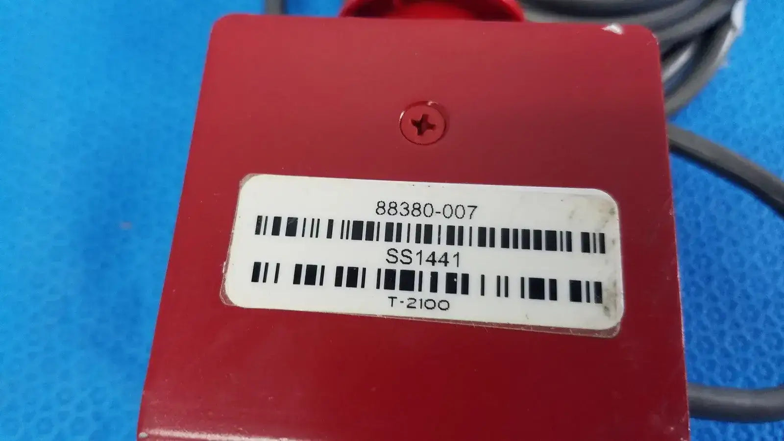 GE Stop Switch E-Stop Button for T-2100 Treadmill 88380-007 Cable Emergency Stop Switch, second-hand product photo 6
