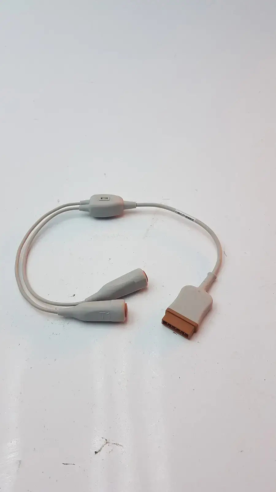Vyaire GE Vyaire 2016998-001 Temperature Cable - Dual Probe for 400 Series Temperature Cable, second-hand product photo 1
