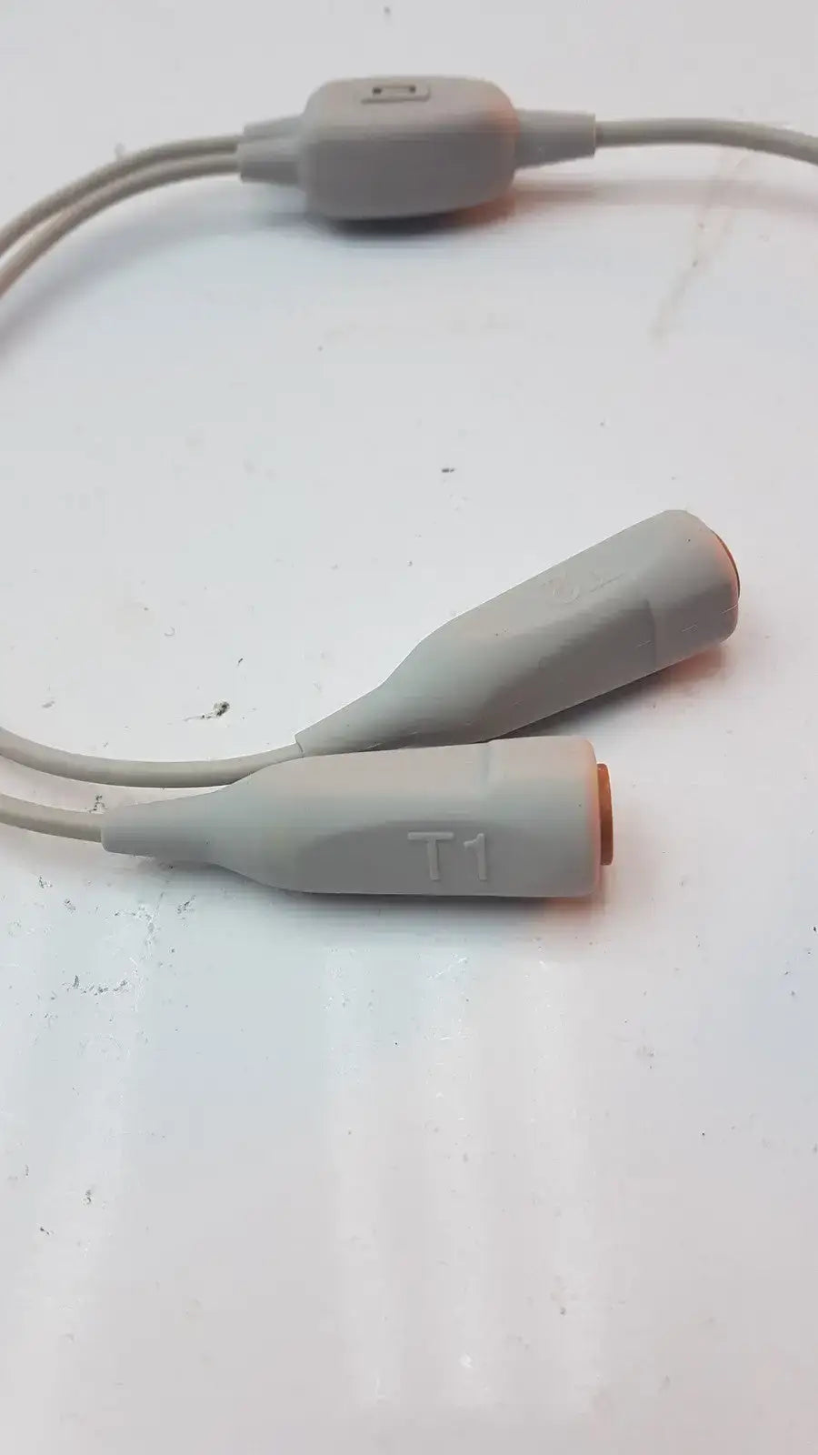 Vyaire GE Vyaire 2016998-001 Temperature Cable - Dual Probe for 400 Series Temperature Cable, second-hand product photo 3