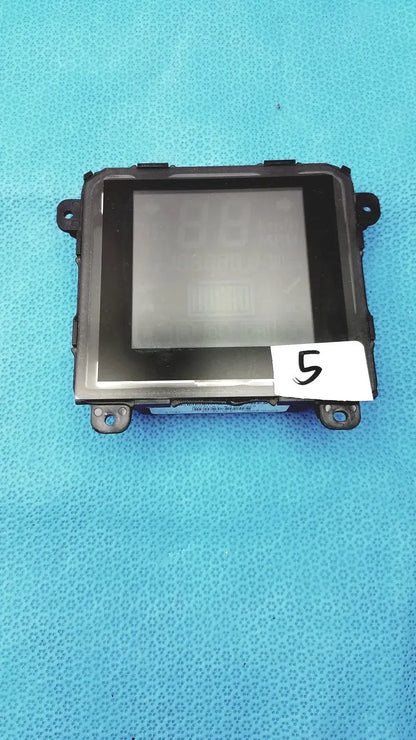 Reuse Medical GEM Driver Display 0606-00419 Serial #125794 Centrifuge Tubes, second-hand product photo 1