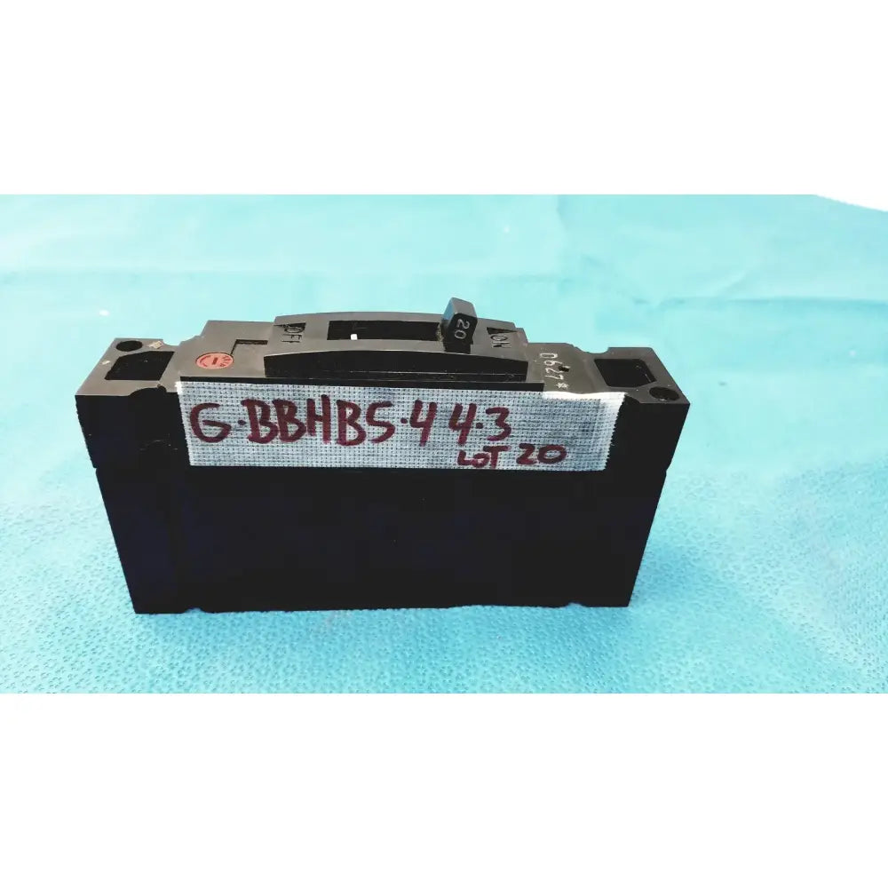 Reuse Medical General Electric TED113020 1-Pole Circuit Breaker - Lot of 20 Circuit Breakers, as-is (for parts) product photo 1