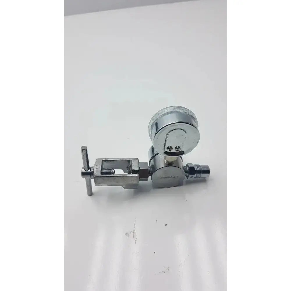 Gentec CGA950 195M-950M Compressed Air Regulator 60 PSI Outlet Medical Gas Regulator, second-hand product photo 11