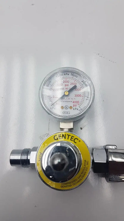 Gentec CGA950 195M-950M Compressed Air Regulator 60 PSI Outlet Medical Gas Regulator, second-hand product photo 5