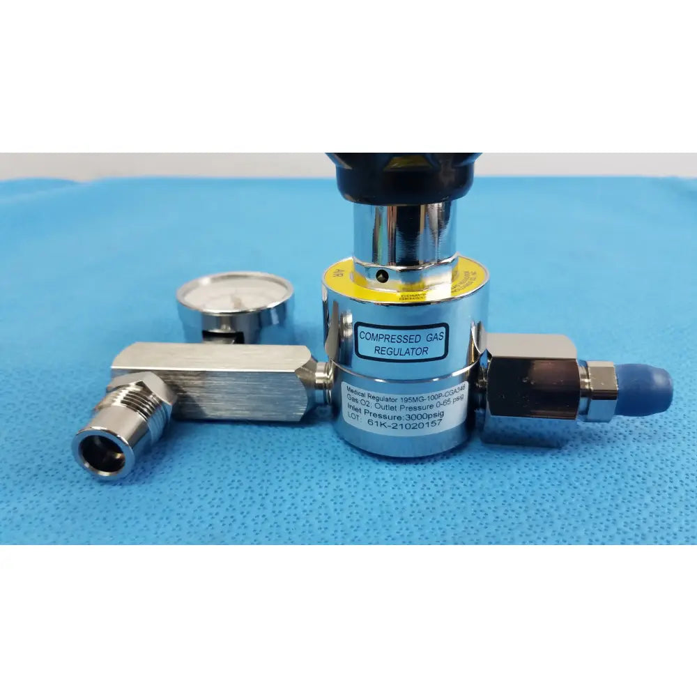 Gentec Medical Air Compressed Gas Regulator 3000Psig Compressed Gas Regulator, as-is (for parts) product photo 4