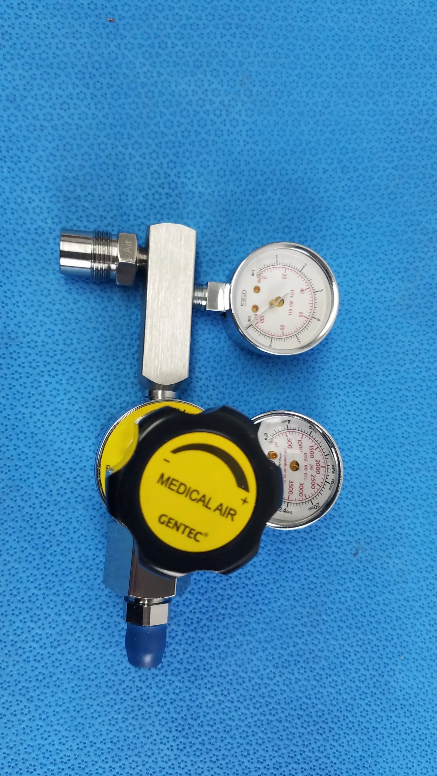 Gentec Medical Air Compressed Gas Regulator 3000Psig Compressed Gas Regulator, as-is (for parts) product photo 3