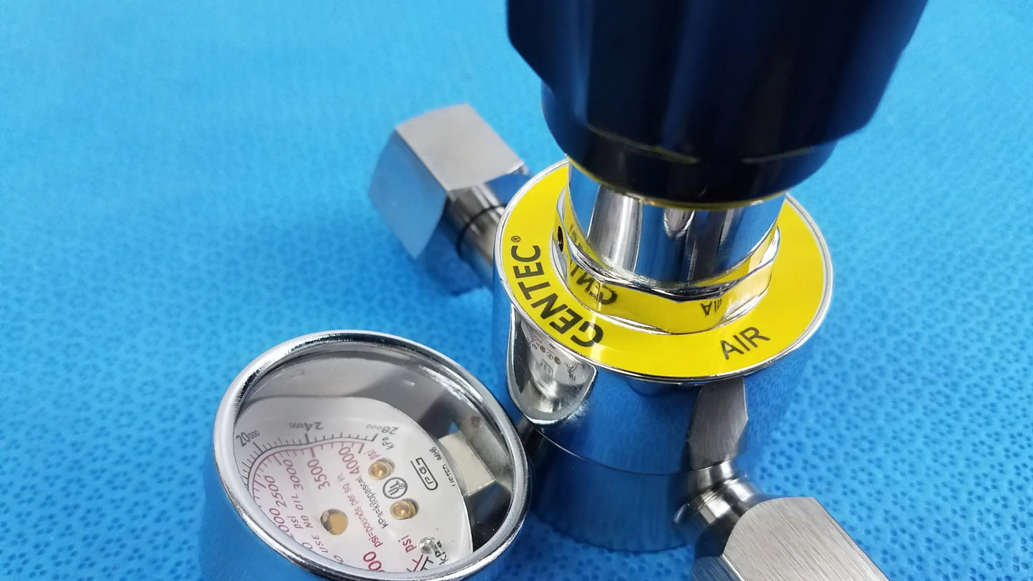Gentec Medical Air Compressed Gas Regulator 3000Psig Compressed Gas Regulator, as-is (for parts) product photo 2