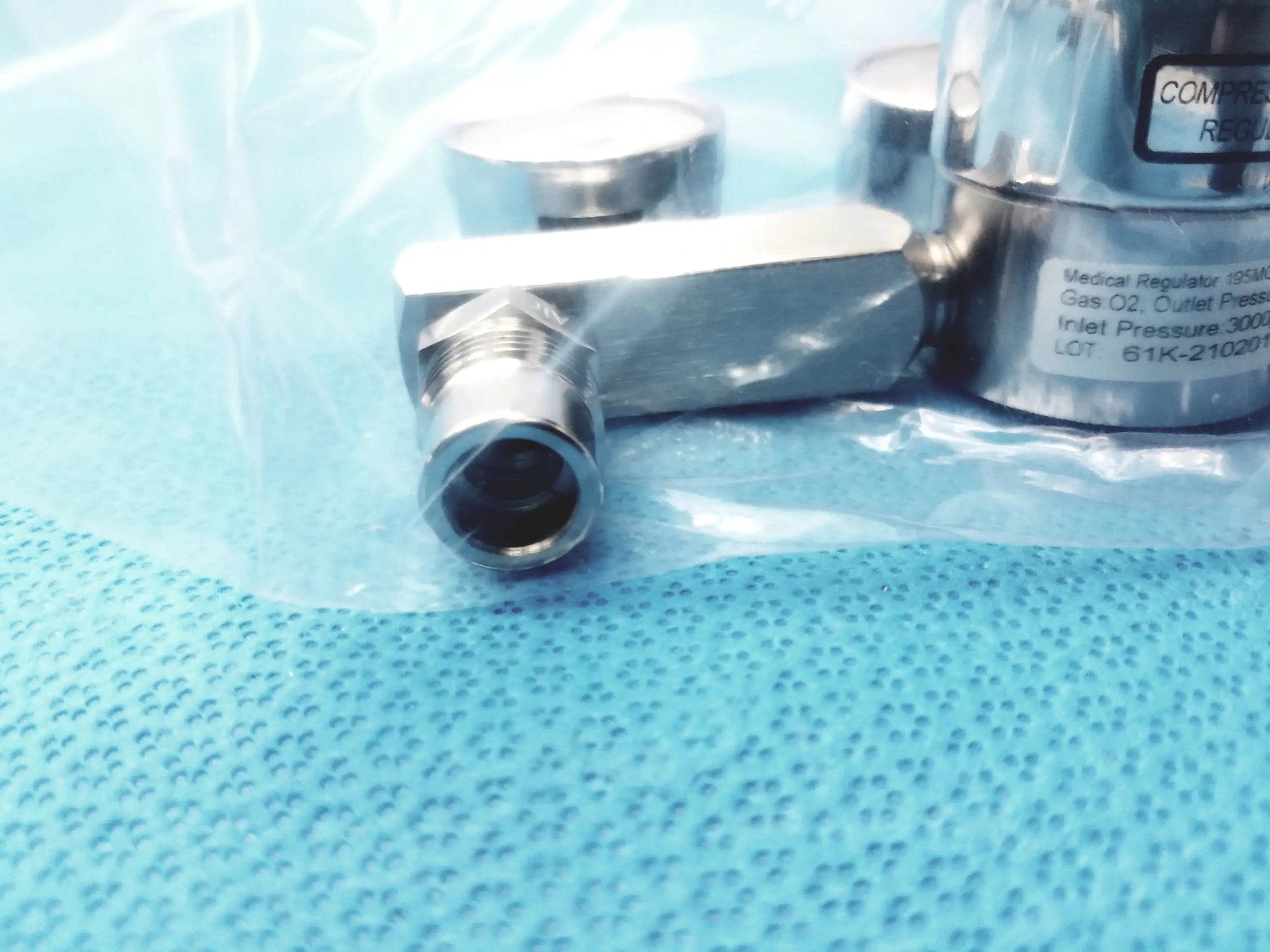 Gentec Medical Compressed Gas Regulator 3000 PSI Compressed Gas Regulator, second-hand product photo 4