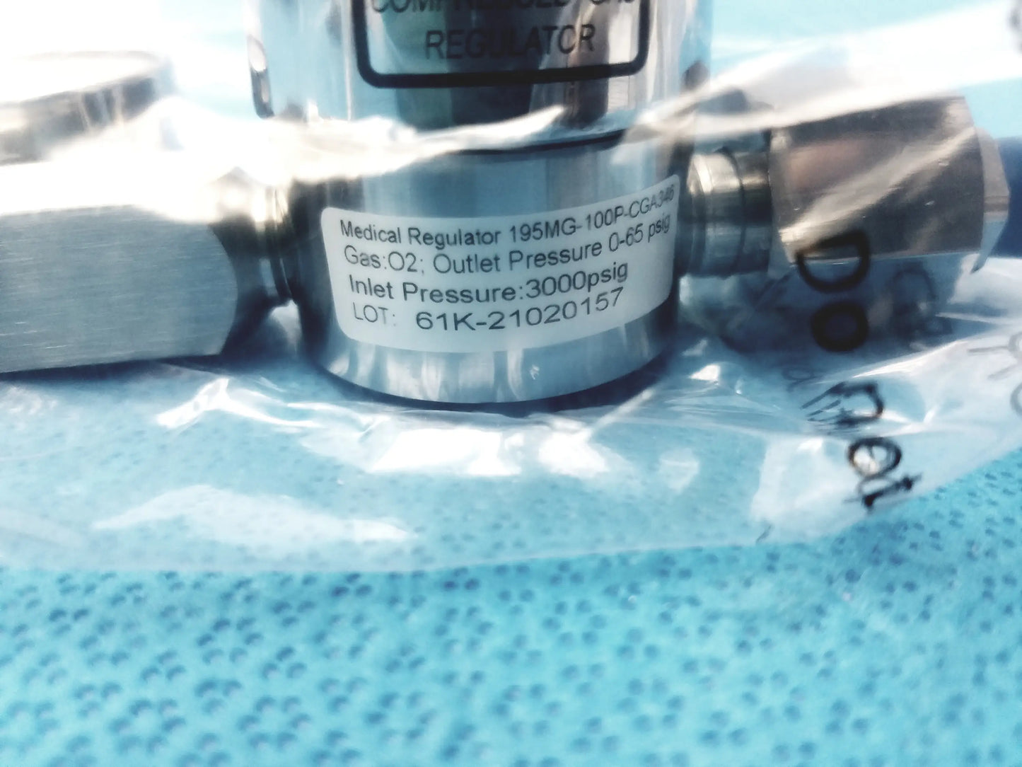 Gentec Medical Compressed Gas Regulator 3000 PSI Compressed Gas Regulator, second-hand product photo 5